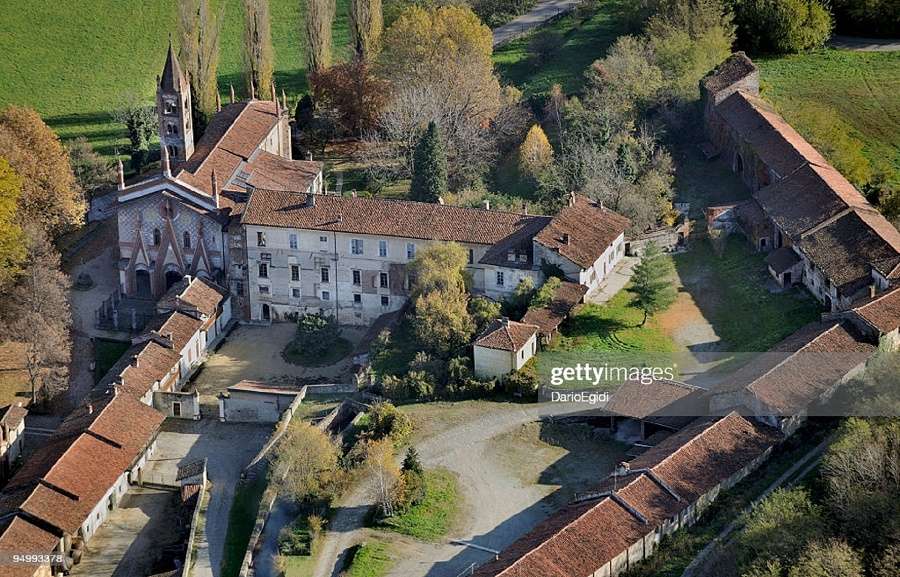 Questa immagine ha l'attributo alt vuoto; il nome del file è borgo-bello-1.jpg